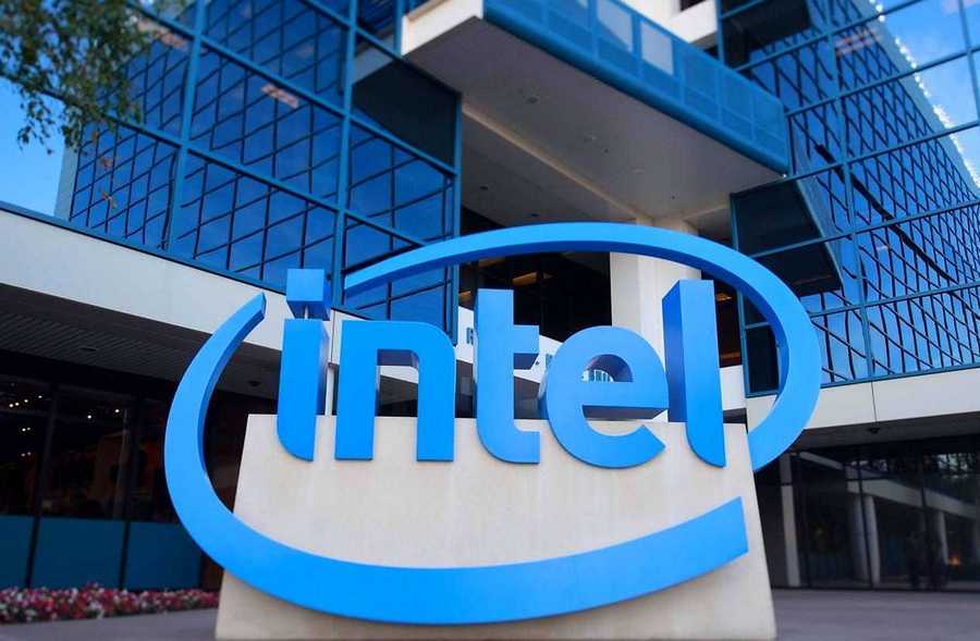 Intel рассчитывает на крупную выручку с контрактного производства